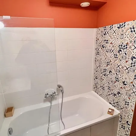 Proche Pairi Daiza 6pers Terrasse Et Jardin شقة *