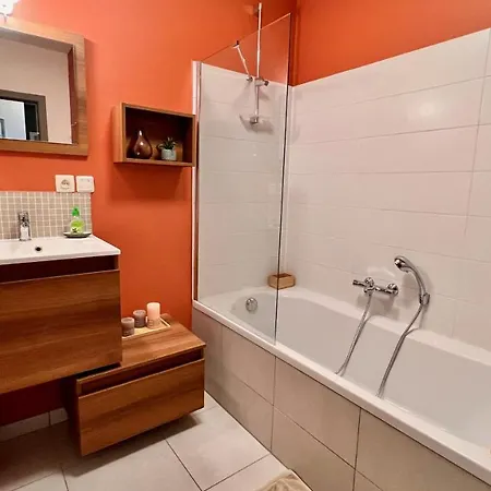 Apartamento Proche Pairi Daiza 6pers Terrasse Et Jardin